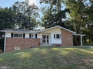 6505 Acorn Ct, Temple Hills, MD 20748