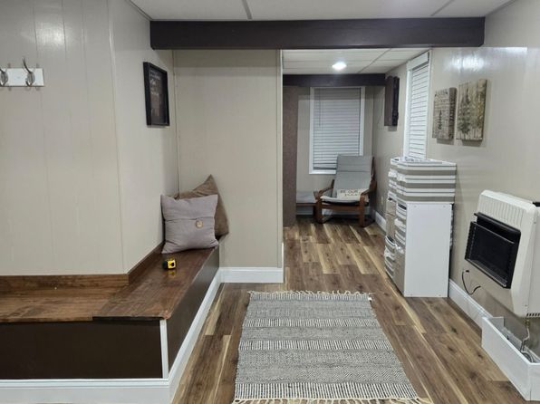 104 Oak Rd, Banner Elk, NC 28604