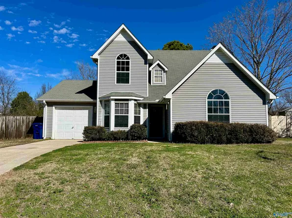 2510 Reabok Cir SW, Huntsville, AL 35803