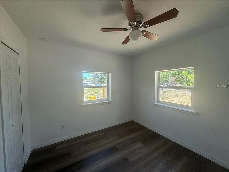 1539 Roselawn St SW — Photo 6