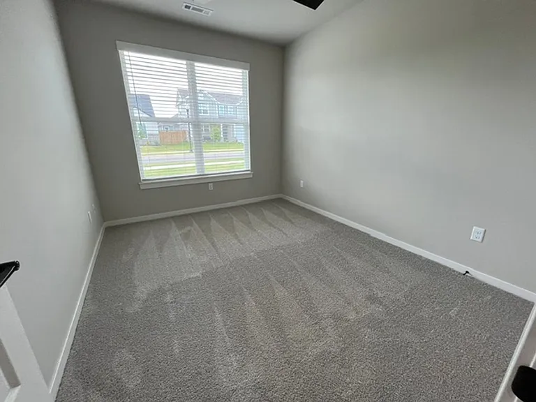 5910 Chiefs Ave — Photo 8