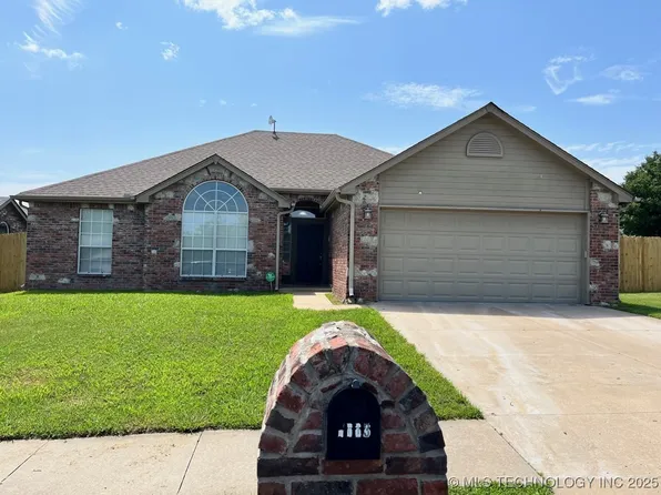 1103 S Spinnaker Dr, Oologah, OK 74053