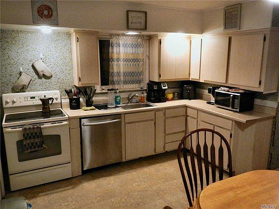 5th image of 706 Everdell Ave