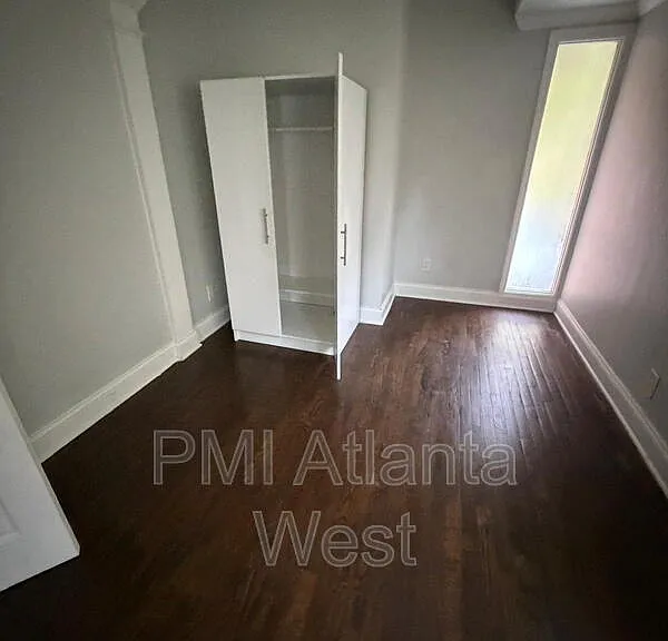 1715 Highland Pl — Photo 16