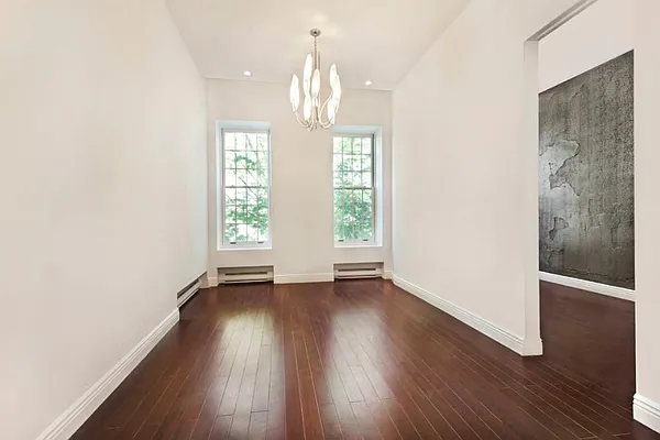 Rented by Town Residential | media 59