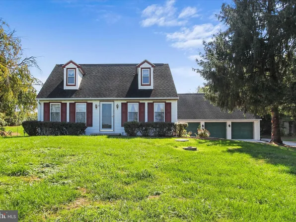 5160 Hillclimb Rd, Spring Grove, PA 17362