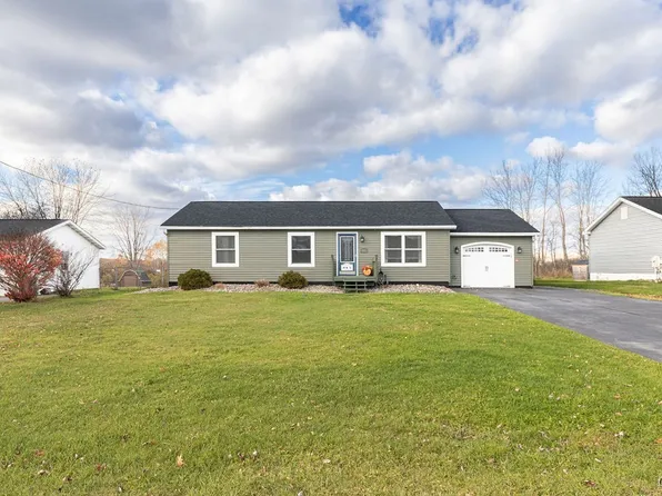 5255 Guy Young Rd, Brewerton, NY 13029