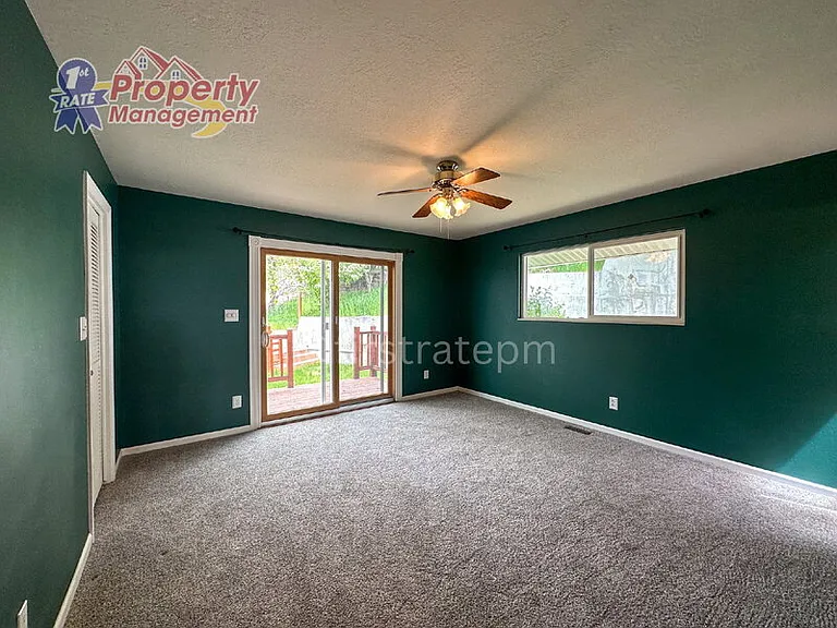 2624 N Hillway Dr — Photo 19