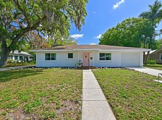 319 30th St W, Bradenton, FL 34205