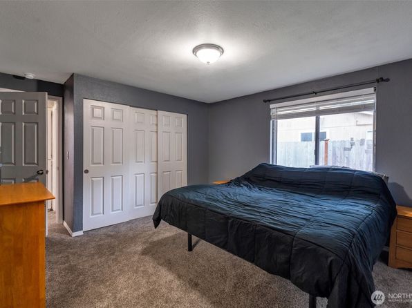 510 Penguin Court SE, Lacey, WA 98503