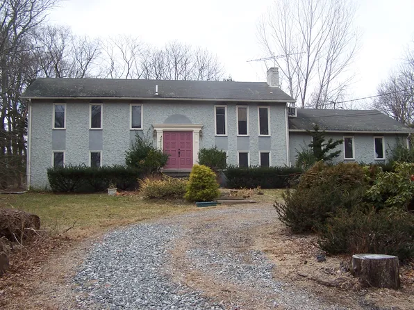 356 Cedar Ave, East Greenwich, RI 02818