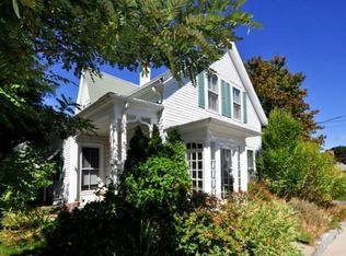 9 Franklin St, Plymouth, MA 02360