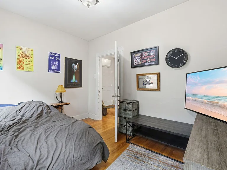 155 N St #1 — Photo 17