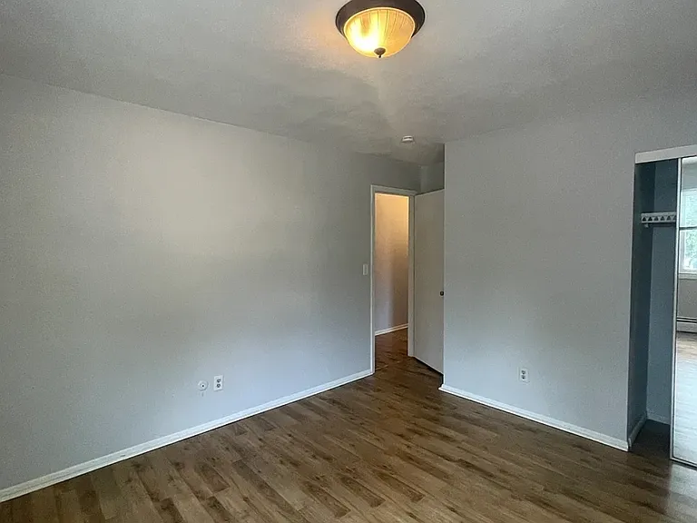1220 Selby Ave #202 — Photo 7