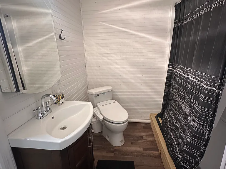 2 Holly Ct — Photo 4