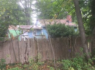 40 Overlook Rd, Holbrook, MA 02343