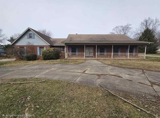 3564 E Emerald Dr, Vincennes, IN 47591