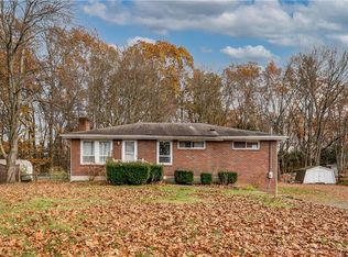 1131 Evans City Rd, Renfrew, PA 16053