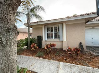 328 W Coral Trace Cir, Delray Beach, FL 33445