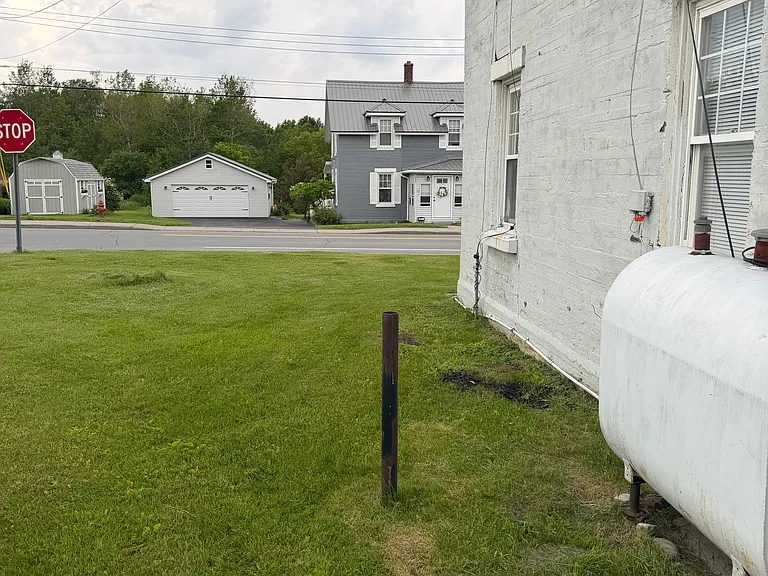 2824 Standish Rd — Photo 1