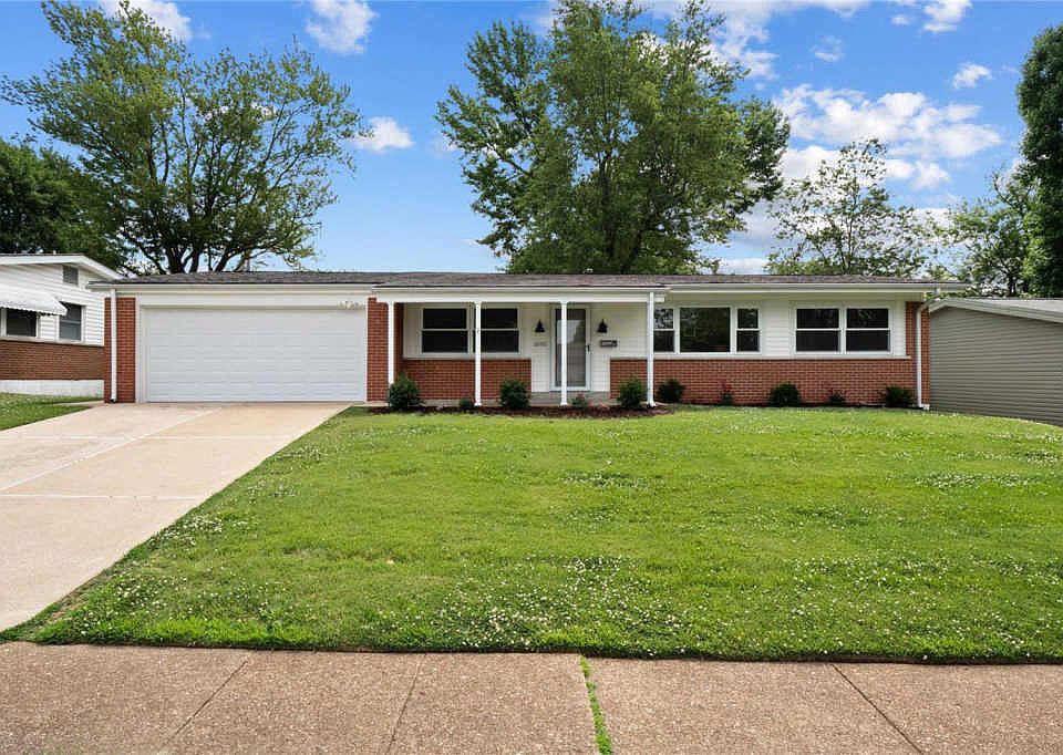 1st image of 1690 Horseshoe Dr