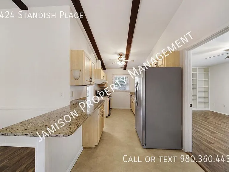 1424 Standish Pl — Photo 18