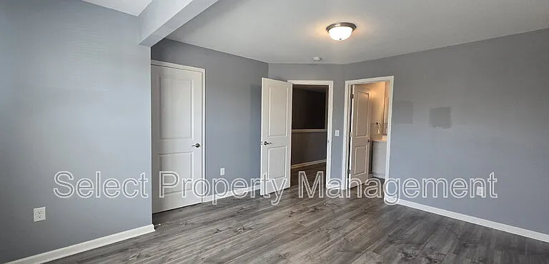 7083 Homestead Rd — Photo 15