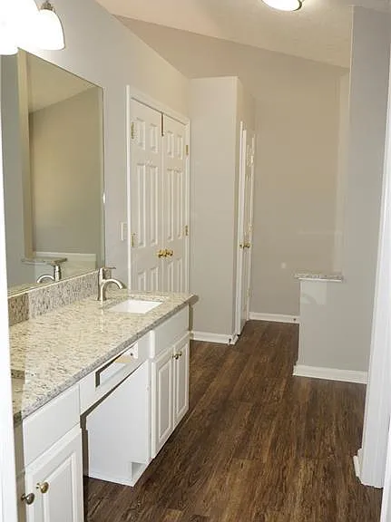 3260 Ennfield Ln — Photo 16