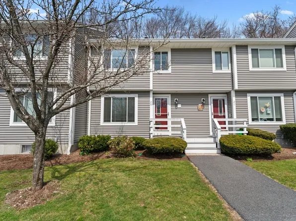 20 Hartshorn Pl #20, Walpole, MA 02081