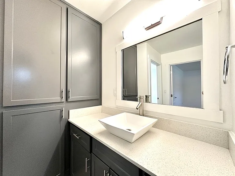 J3 Apartments — Photo 21