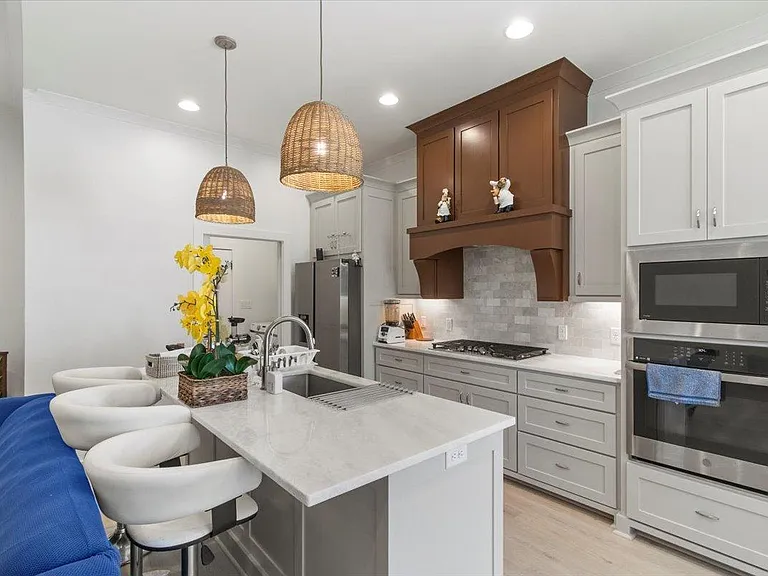 45 Saffron Cir — Photo 6