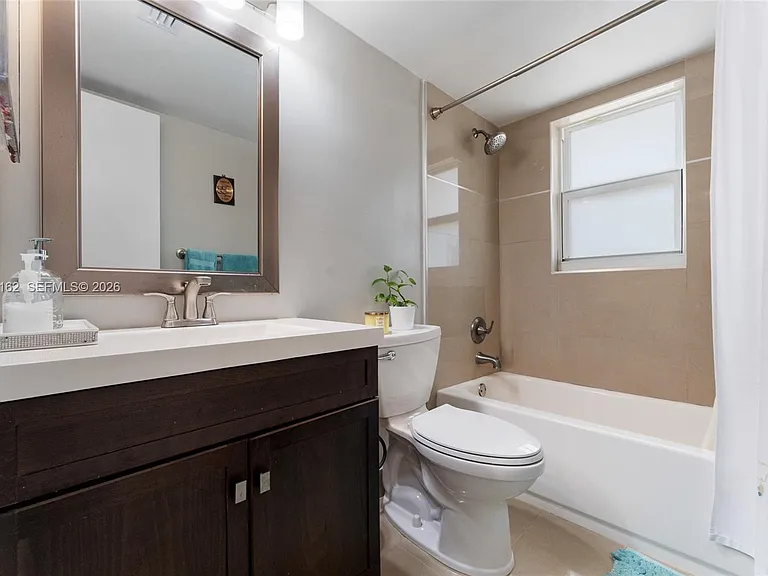 8550 N Sherman Cir #108 — Photo 18