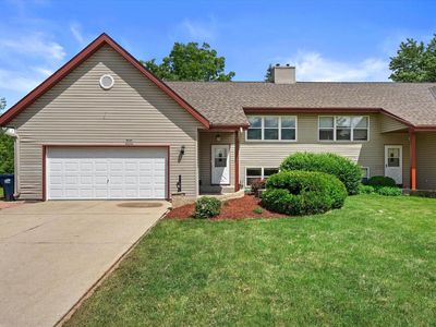 W245N6566 Bowling Green STREET, Sussex, WI, 53089