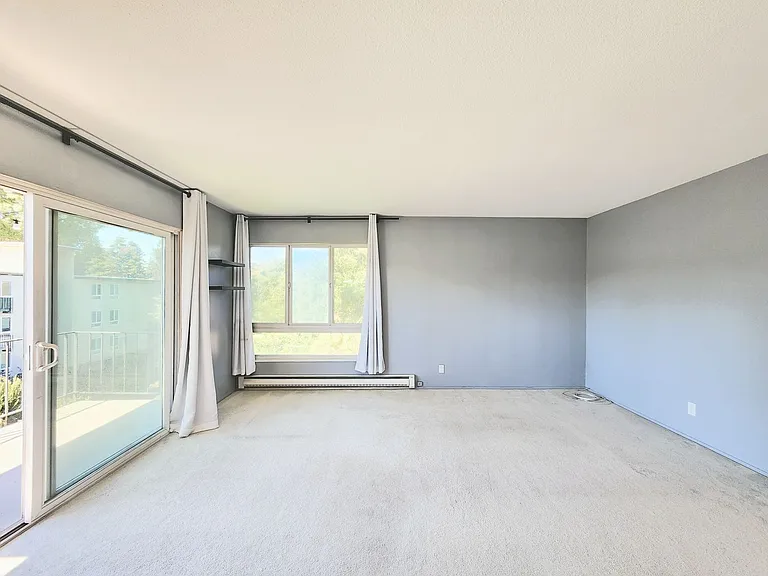 816 N Delaware St #401 — Photo 12