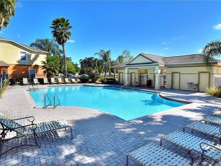4057 Winding Vine Dr — Photo 16