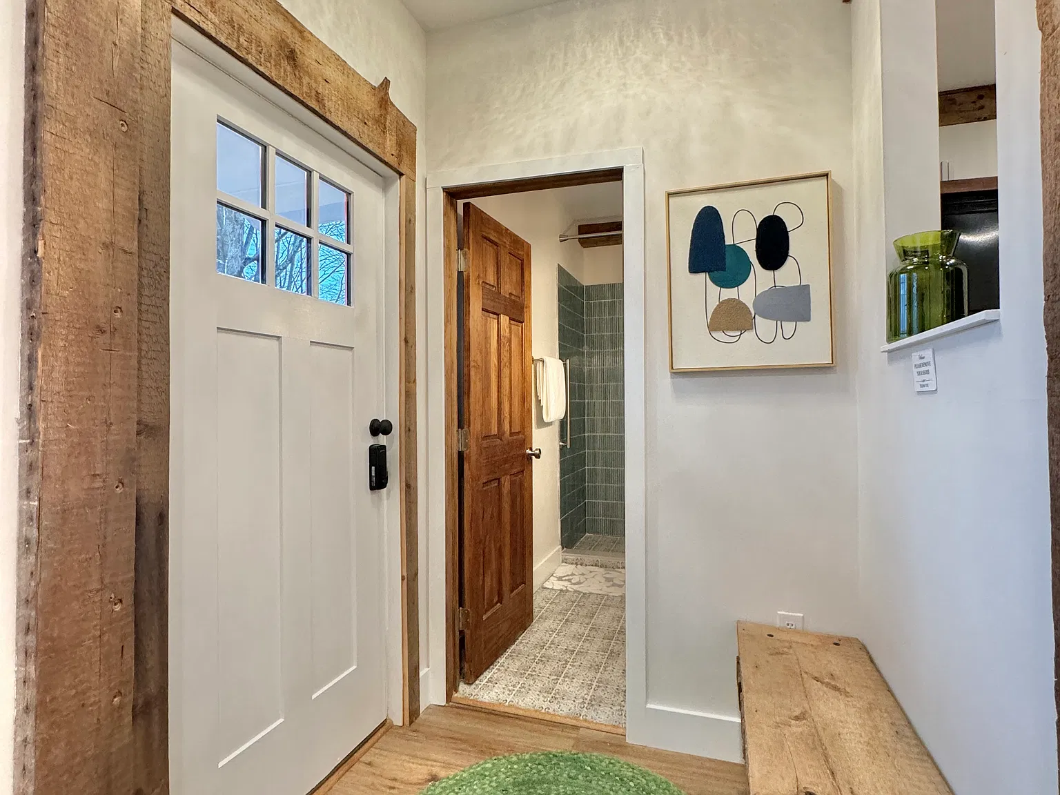 Studio, 500 sqft, $1,250 — Photo 3