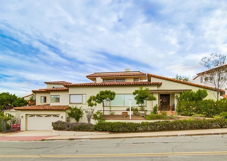 1st image of 2484 Presidio Dr