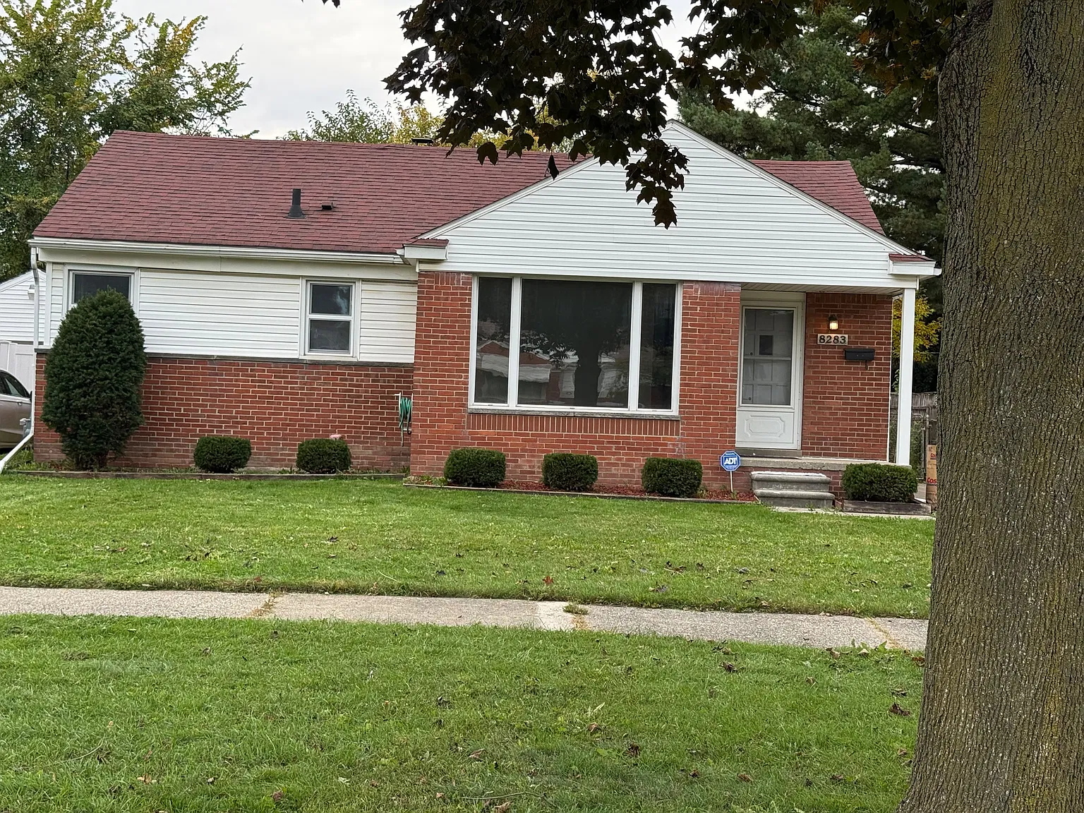 3 bed, 2.5 bath, 2126 sqft, $1,900 — Photo 4