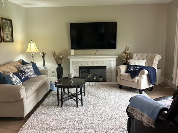 1975 Michigan Ave #47, Marysville, MI 48040