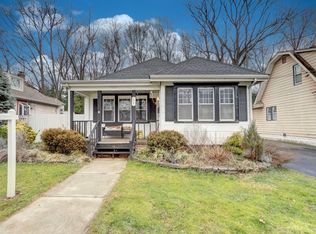 66 Pleasant Ave, Edison, NJ 08837