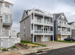 70 Melba St, Milford, CT 06460