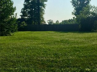 2010 Julia Ln, Hope, IN 47246