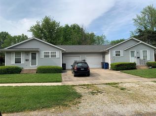 535 W Spring St, Greenville, IL 62246