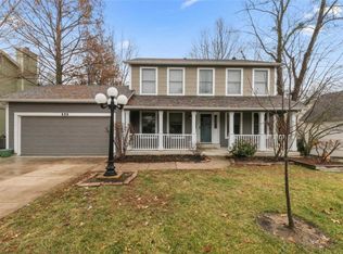 696 Napa Ln, Saint Charles, MO 63304