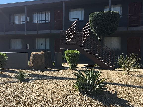 5th image of 3420 W Rose Ln APT 18