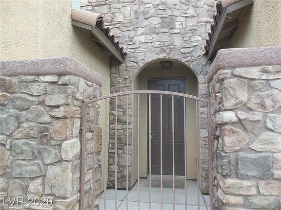 3rd image of 10921 Florence Hills St
