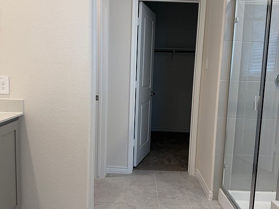 5th image of 2133 Hunter Ln