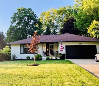 5821 Williamsburg Dr, Highland Heights, OH, 44143