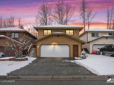 6021 Longoria Cir, Anchorage, AK, 99504