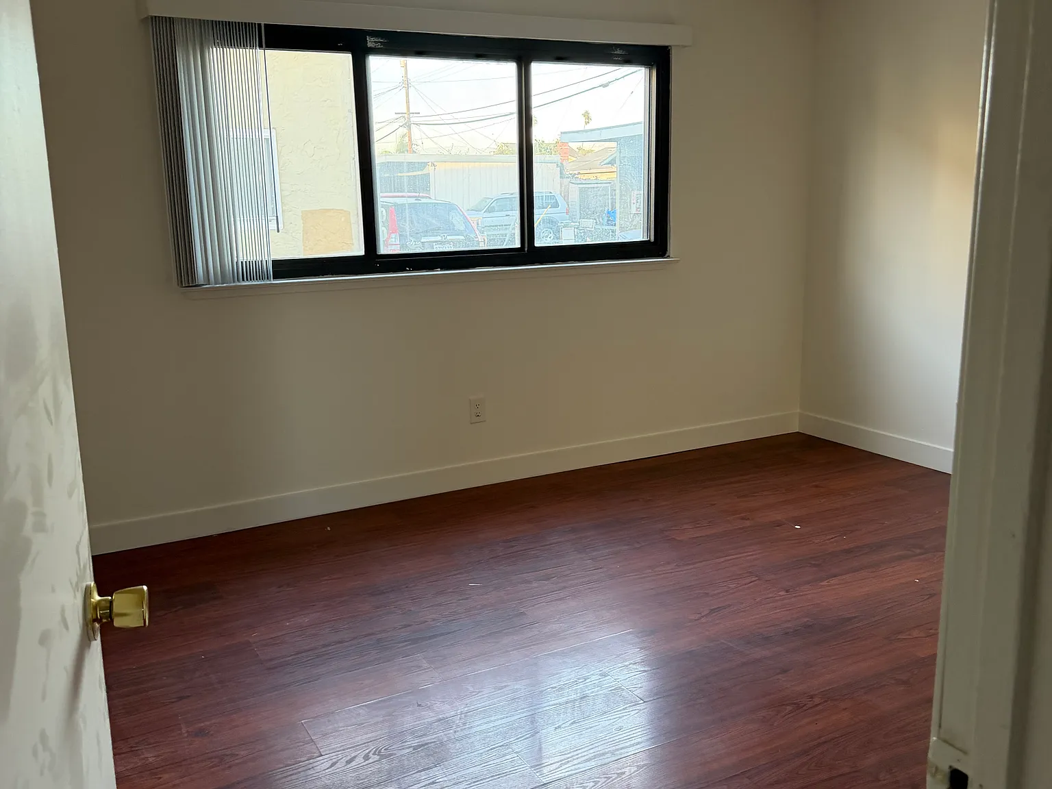 2 bed, 875 sqft, $2,799 — Photo 4